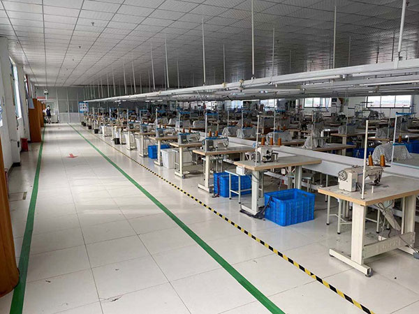 南京良速時(shí)裝有限公司